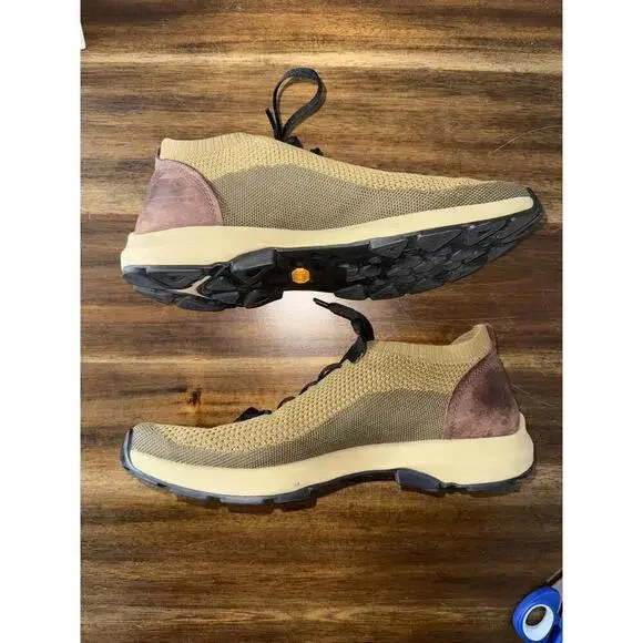 Danner Caprine Low All Day Hiker Sneaker Size 11.5 Olive - Picture 2 of 7